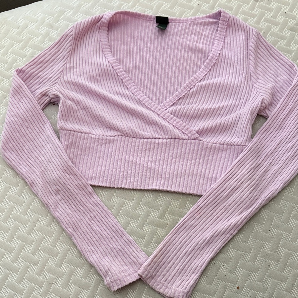 Pink Ribbed V-Neck Crop Top